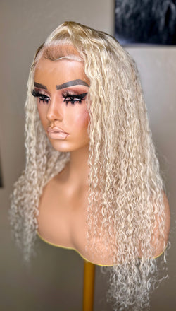 Blonde water wave wig